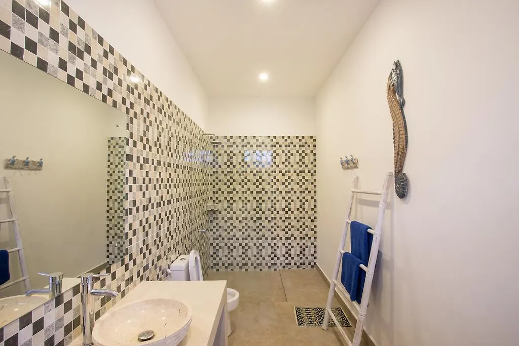 Holyfat Villa Seminyak  Indonesia